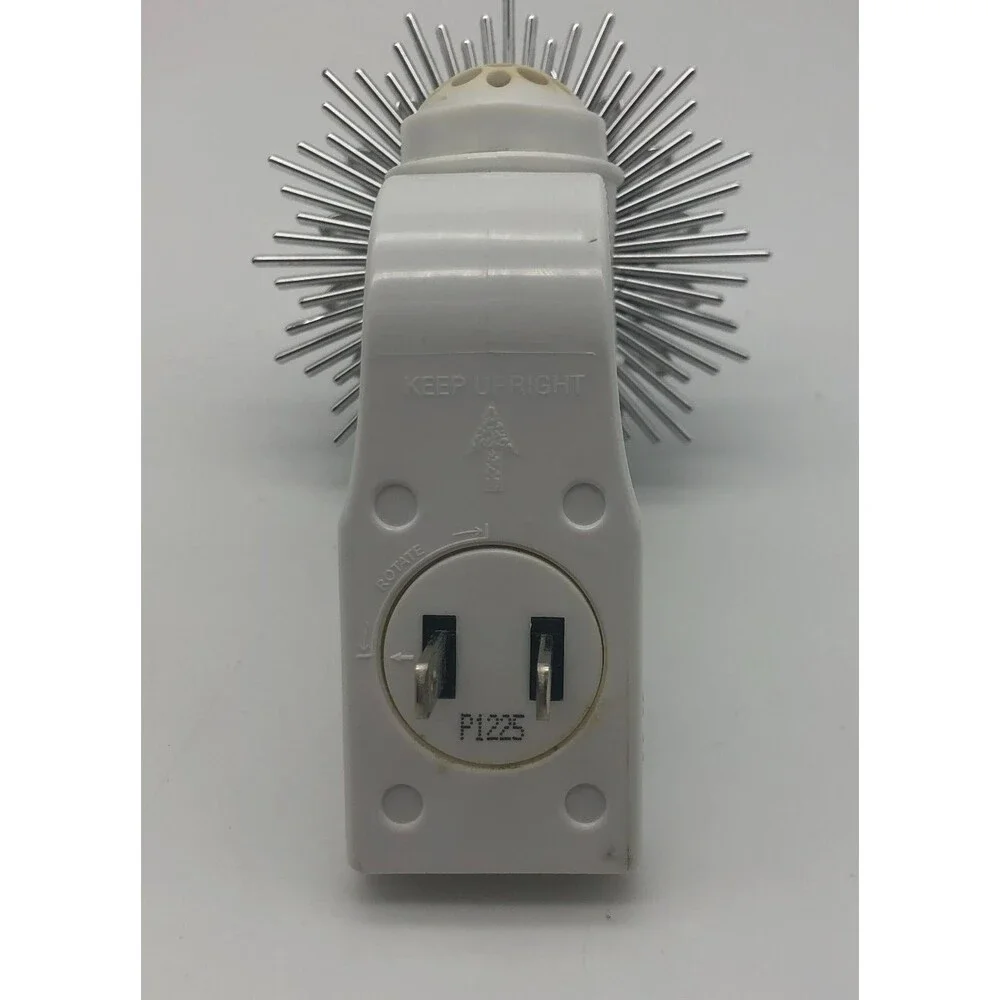 Bath & Body Works Wallflower Plug In Nightlight Silver Burst Snowflake Holiday